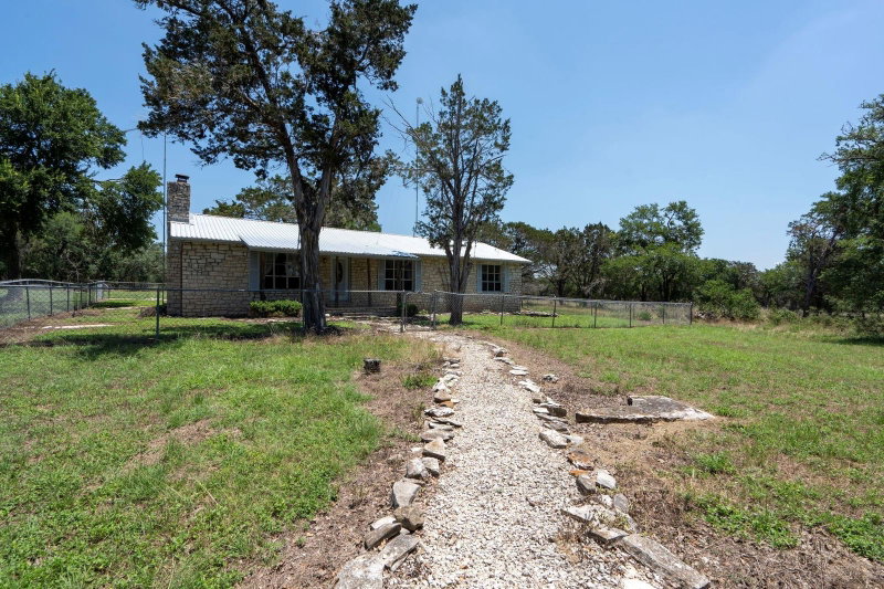 Property photo 23