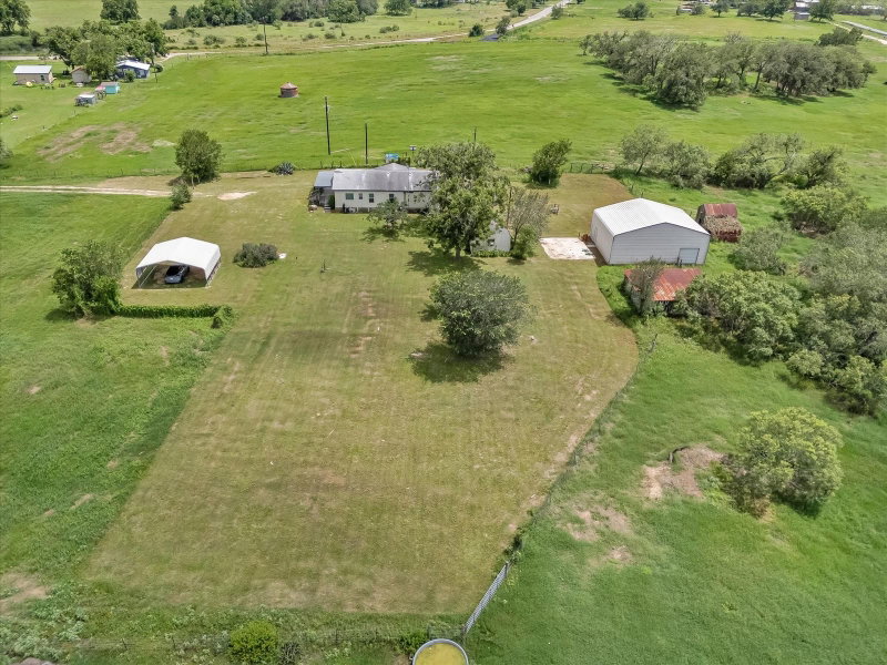 Property photo 37
