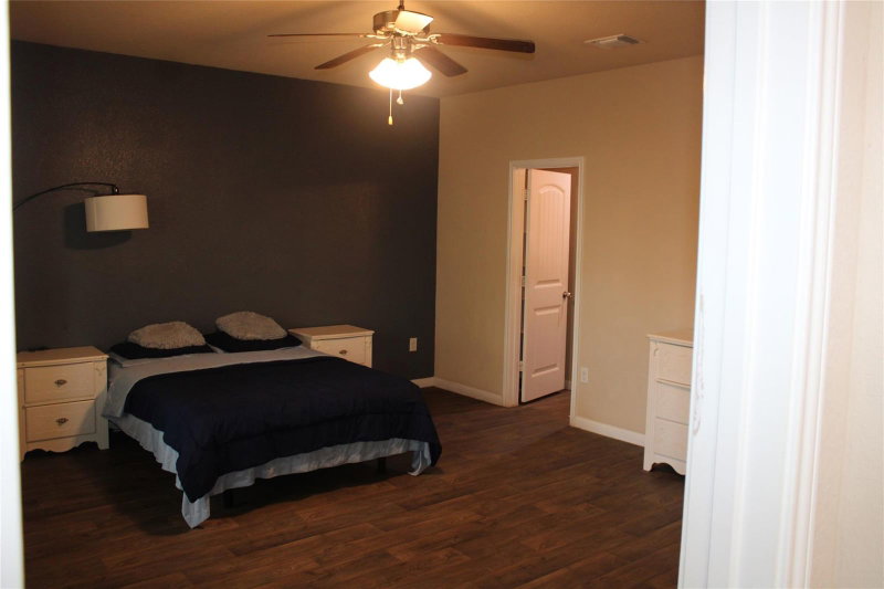 Property photo 25