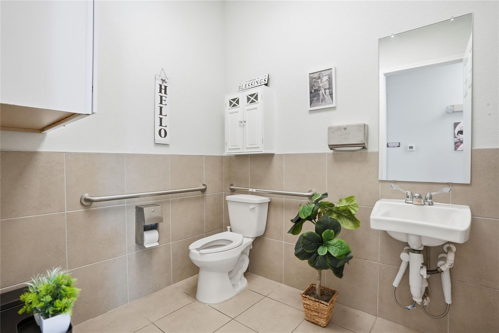 Photo 15