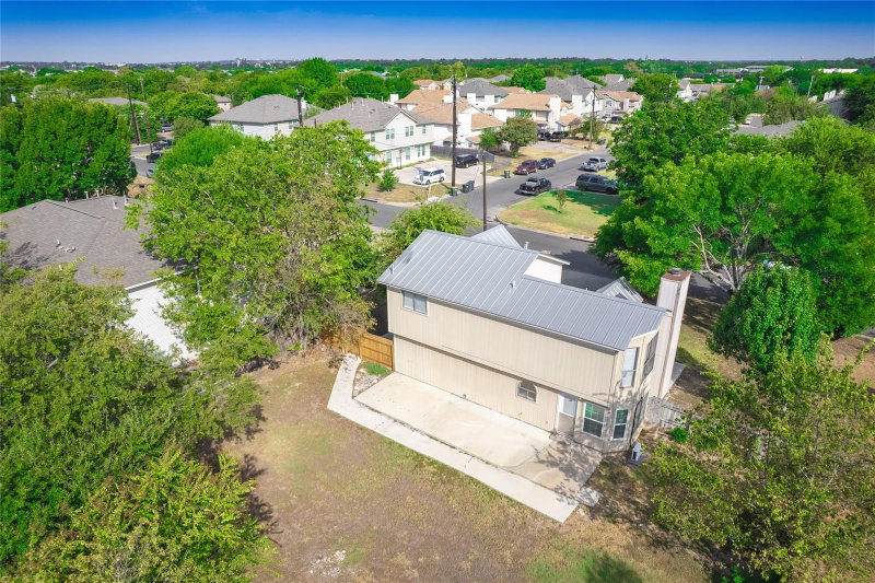 Property photo 33