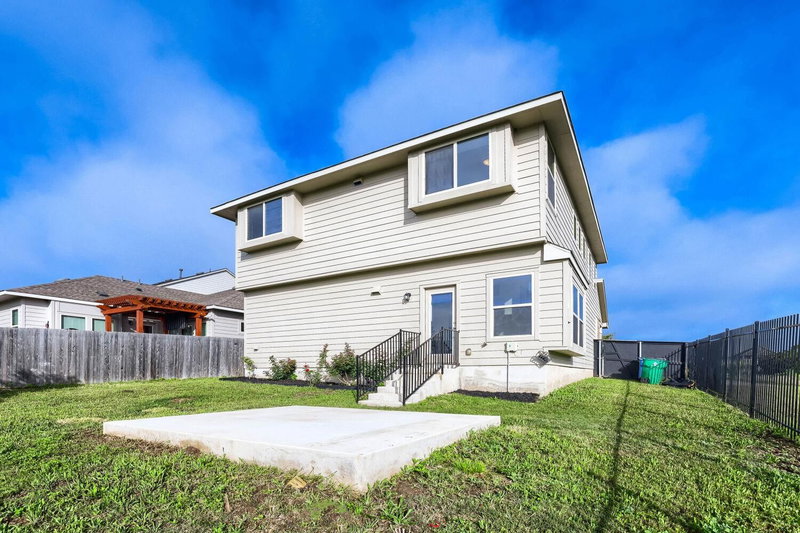 Property photo 23