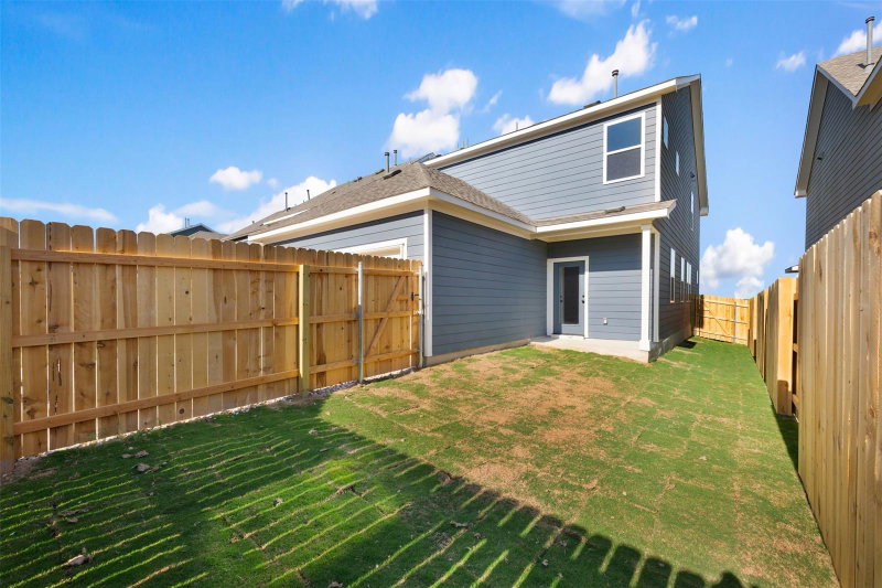 Property photo 35