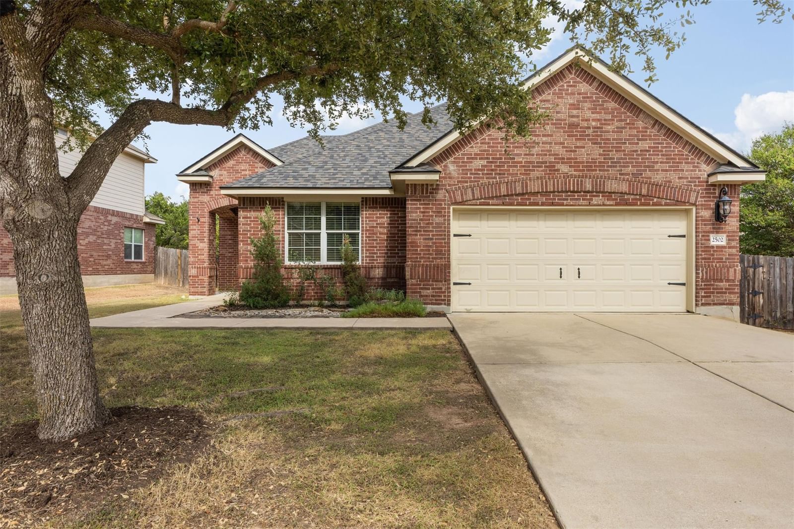2502 White Stallion WAY - Photo 1