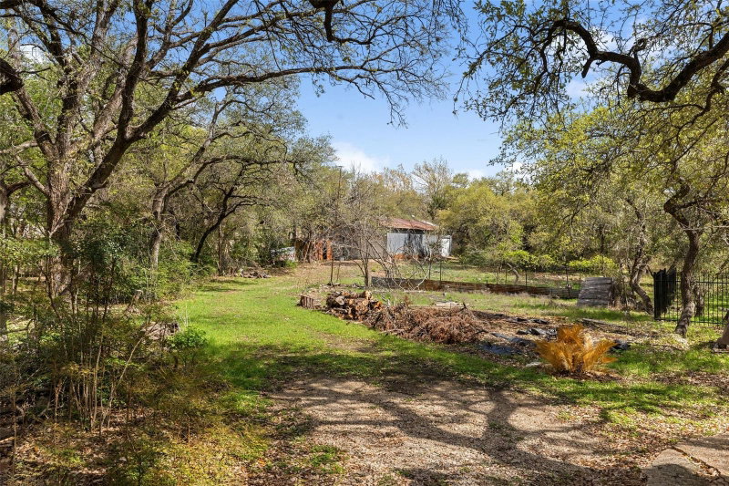 Property photo 23