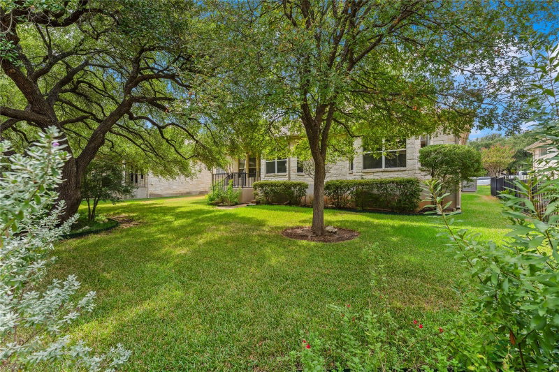 Property photo 31