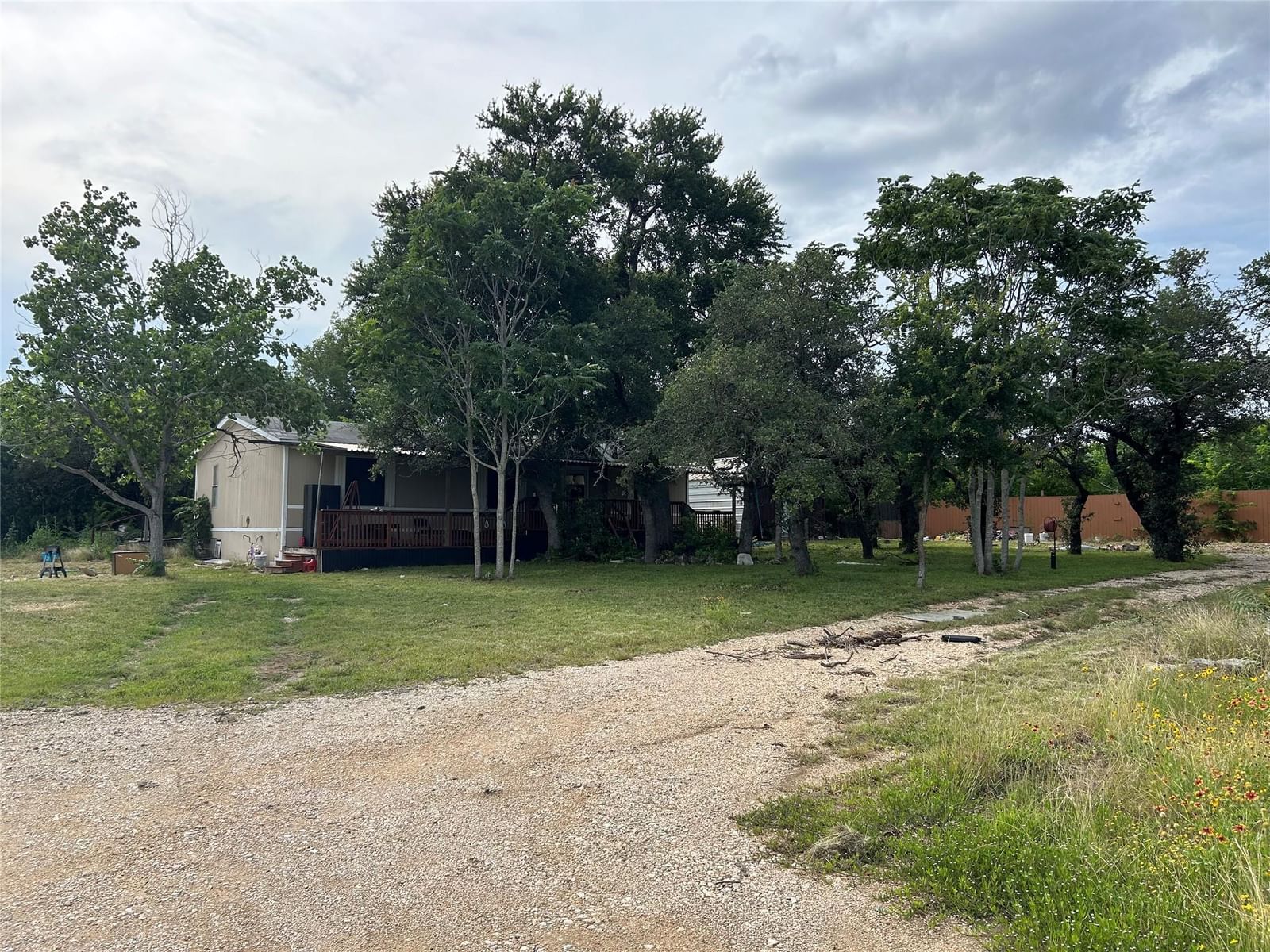5729 N Highway 183 - Photo 1