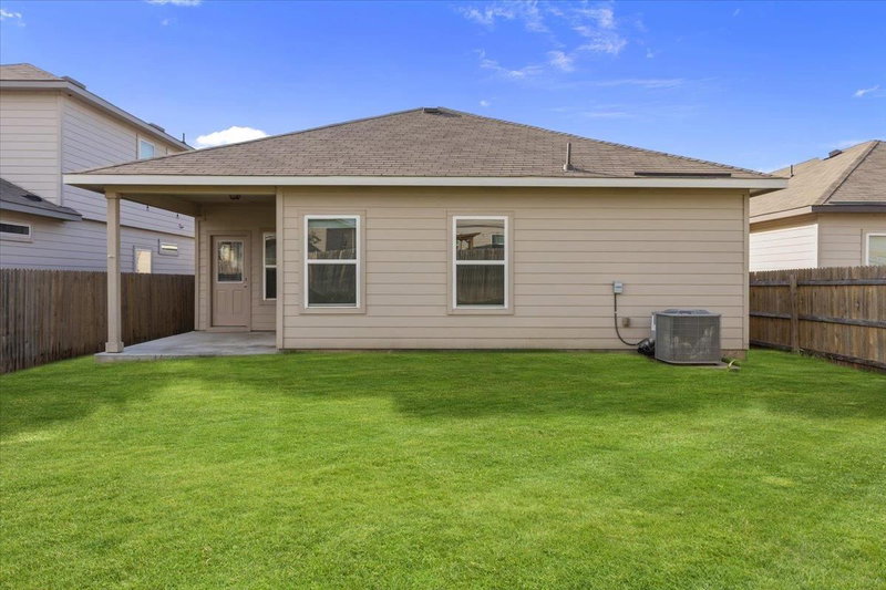 Property photo 31