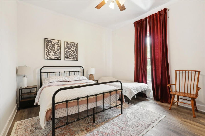 Property photo 24