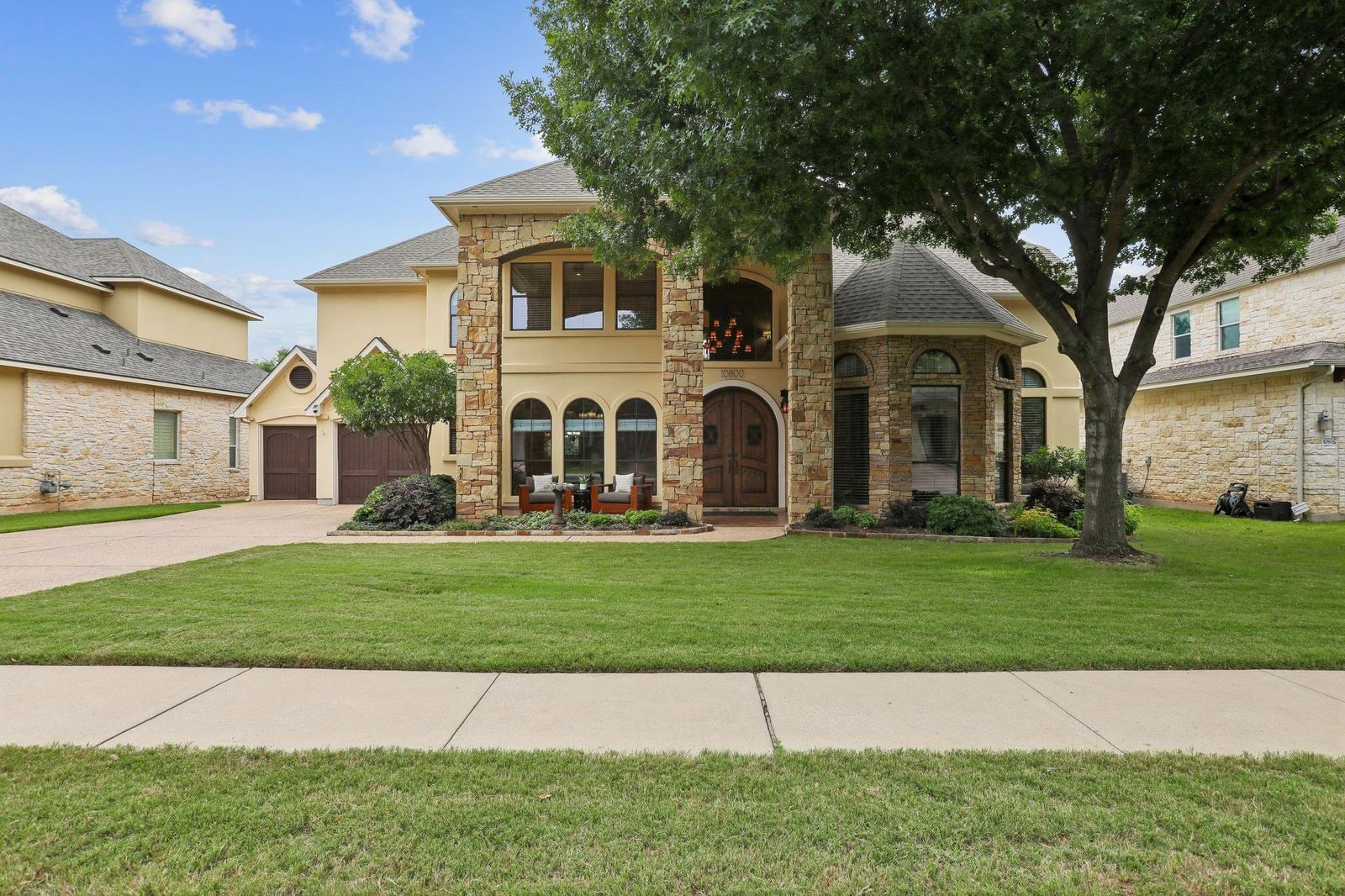10800 Roy Butler DR - Photo 1