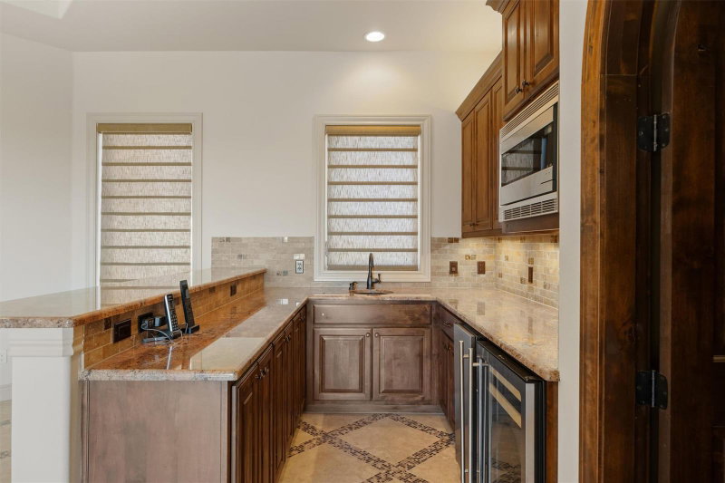 Property photo 35