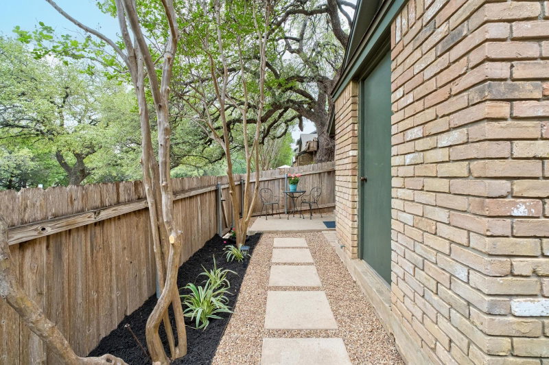Property photo 24