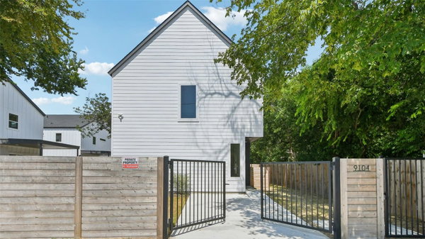9104 Georgian DR, Austin, TX