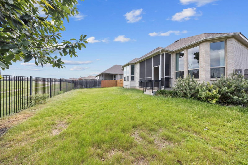 Property photo 36