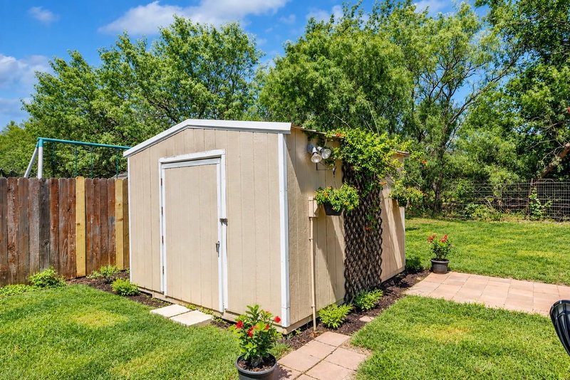 Property photo 15