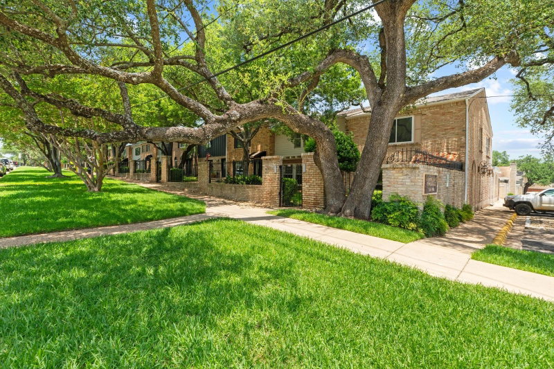 Property photo 38