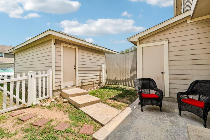 Property photo 31