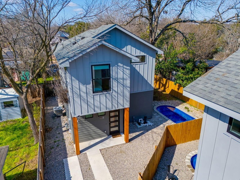 Property photo 25