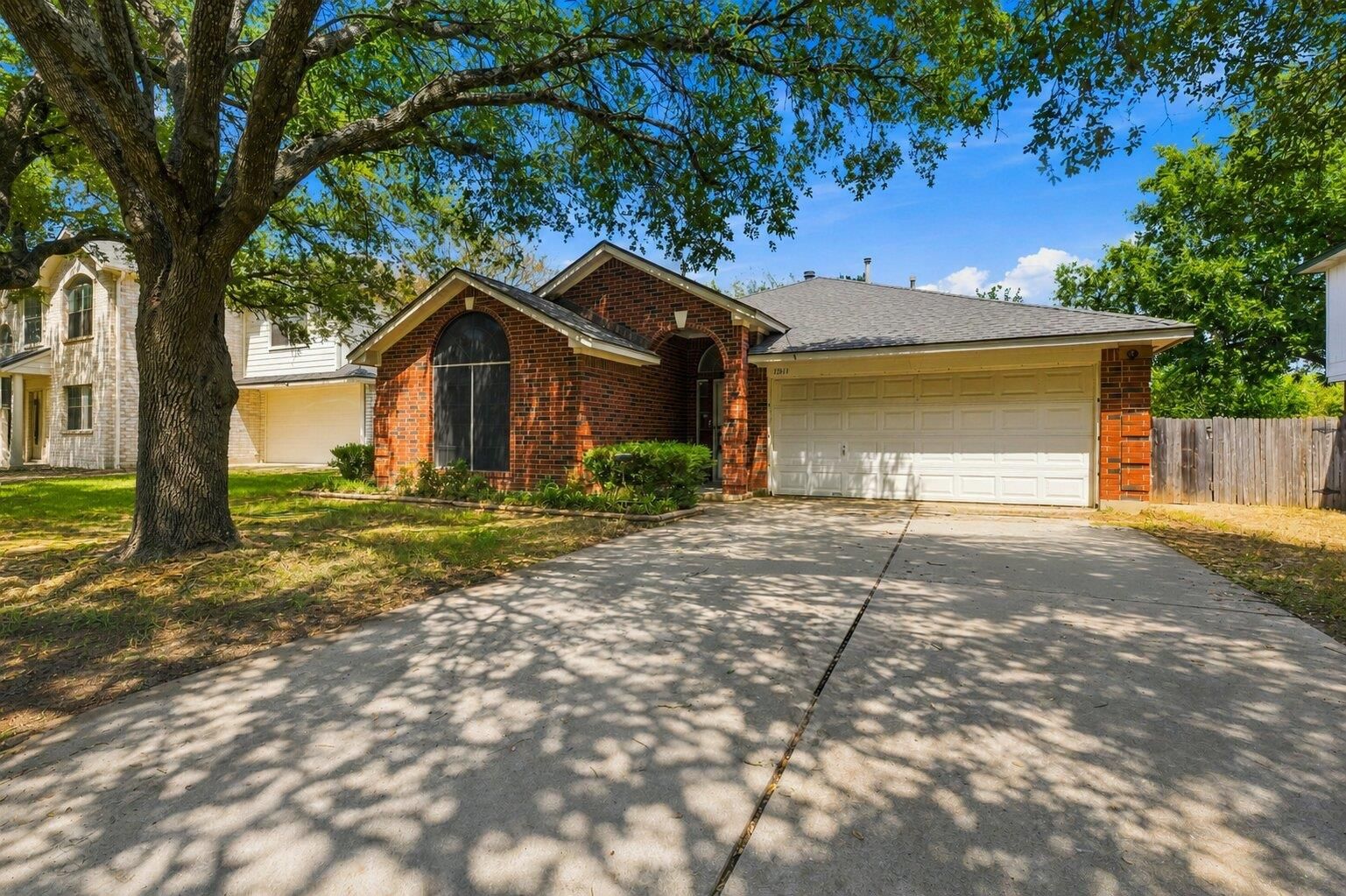 1511 Arusha ST - Photo 1