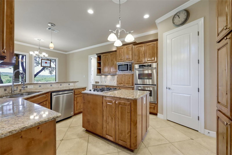 Property photo 16