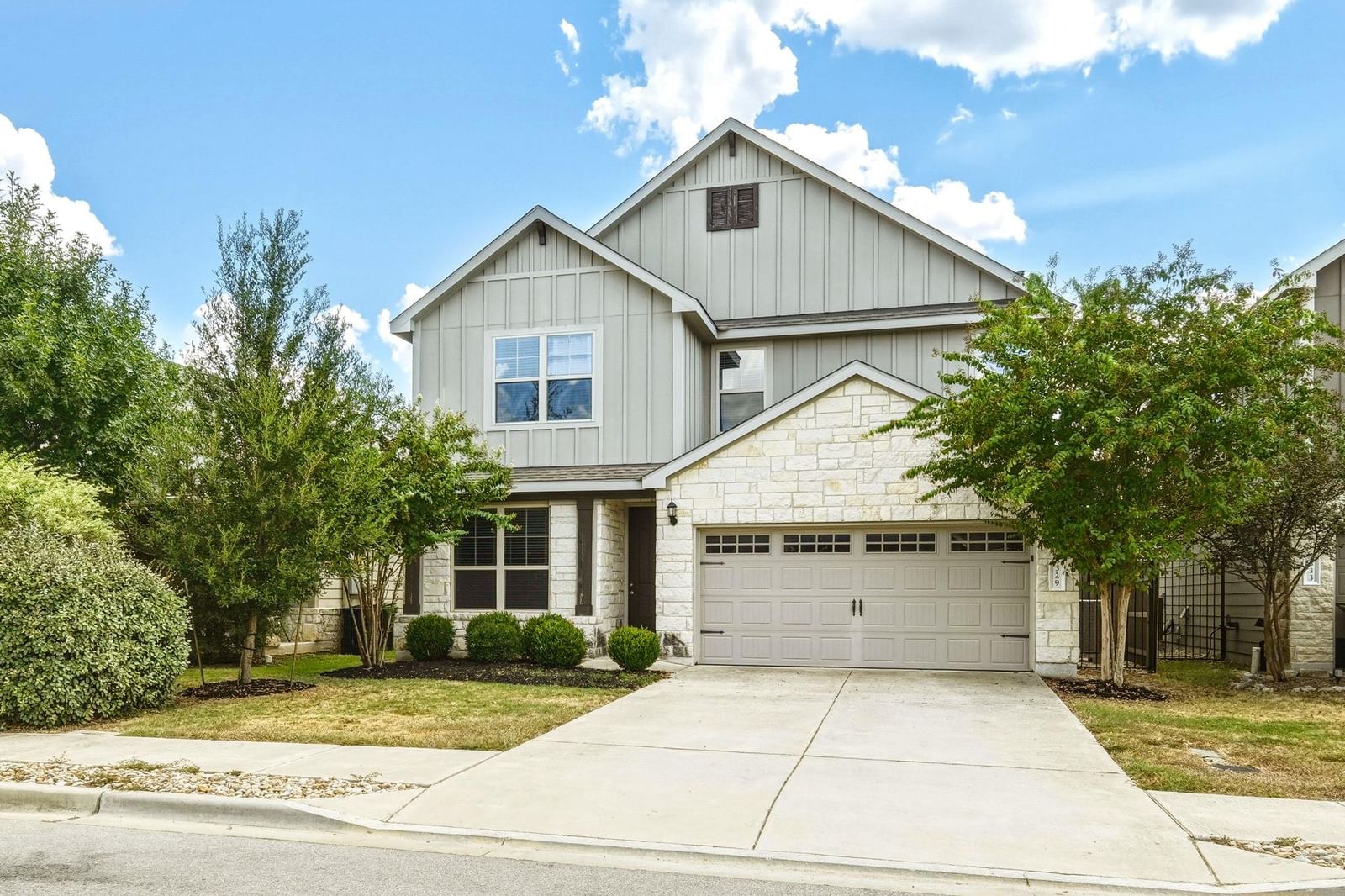 329 Bonnet BLVD - Photo 1