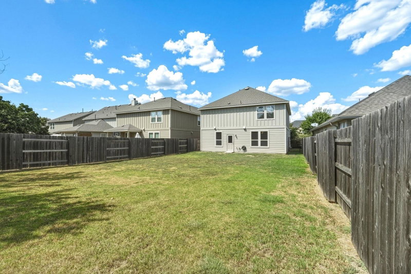 Property photo 24