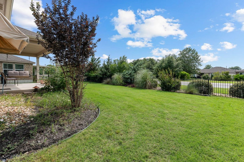 Property photo 38