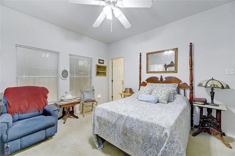 Property photo 25