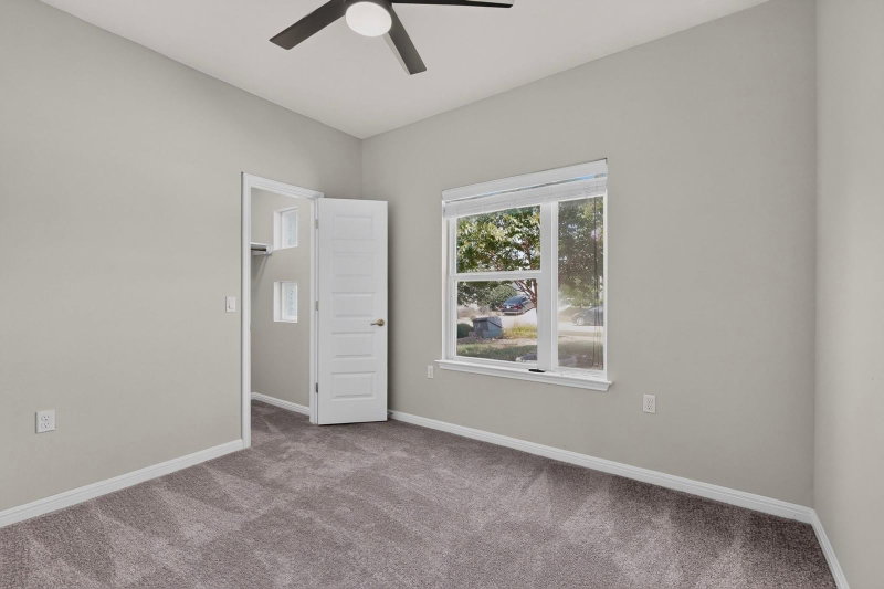 Property photo 34