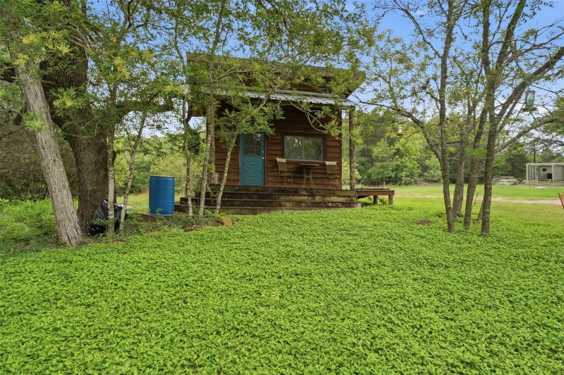 Property photo 31