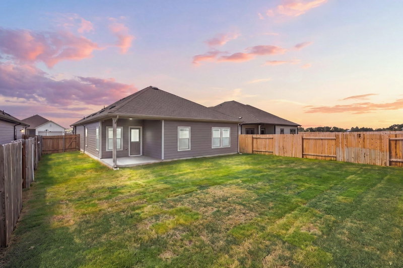 Property photo 28