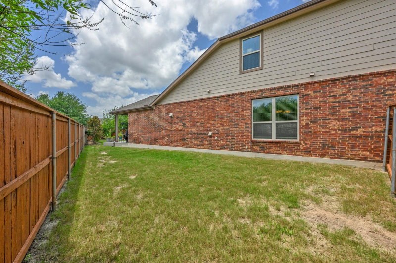 Property photo 32