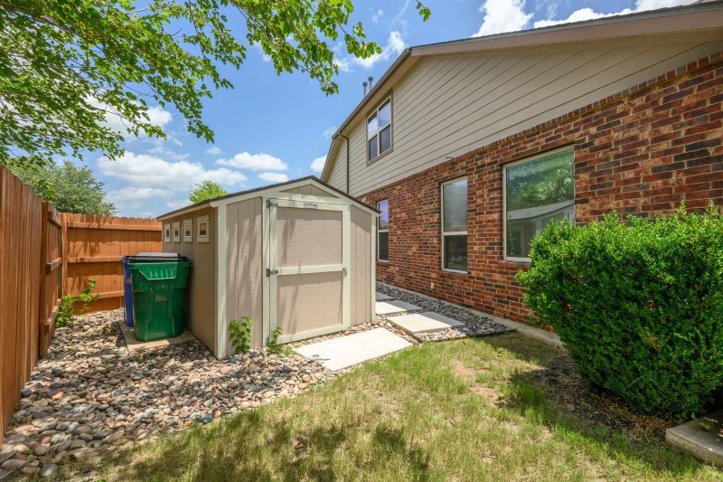 Property photo 33