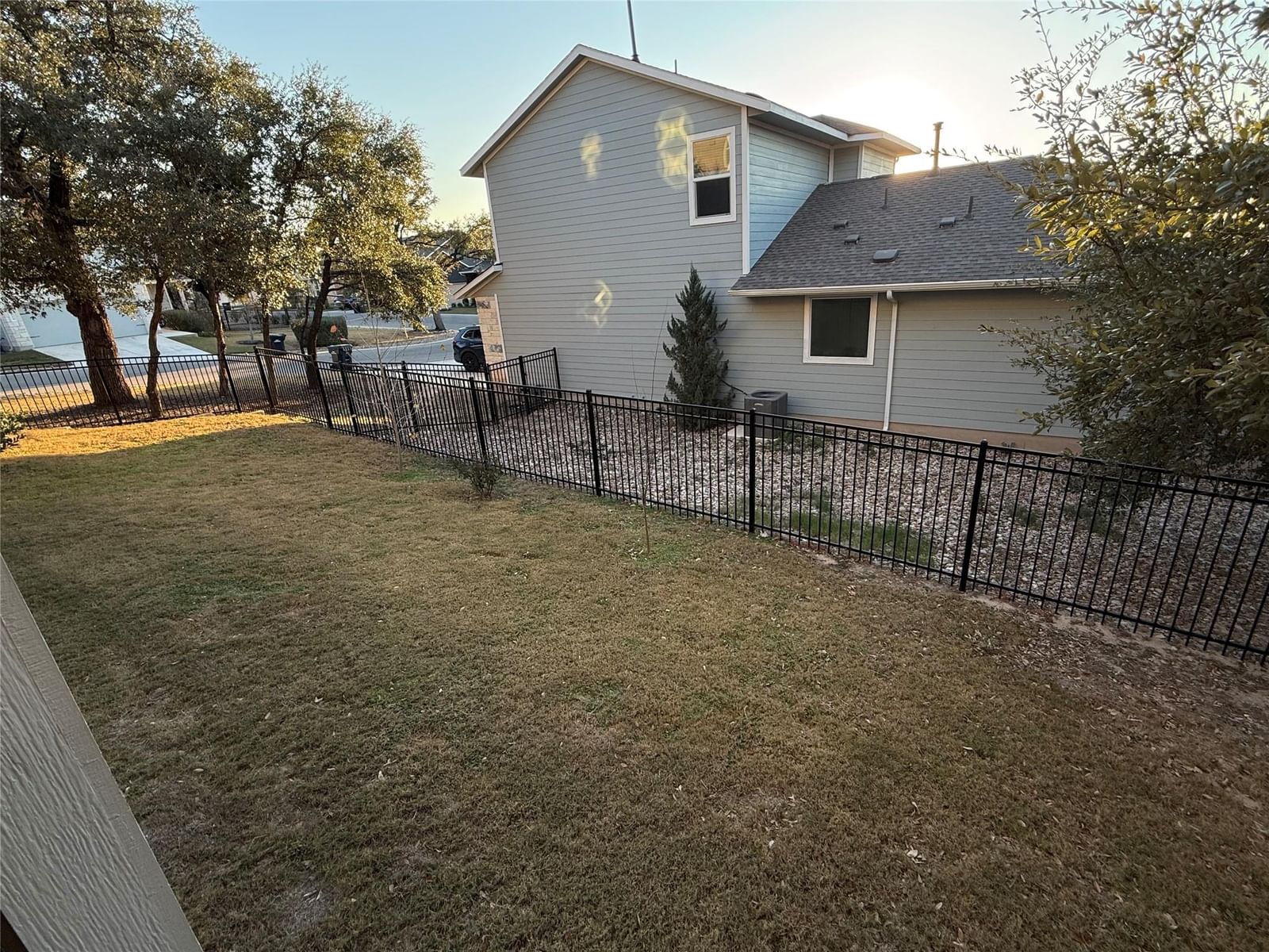 Photo 34