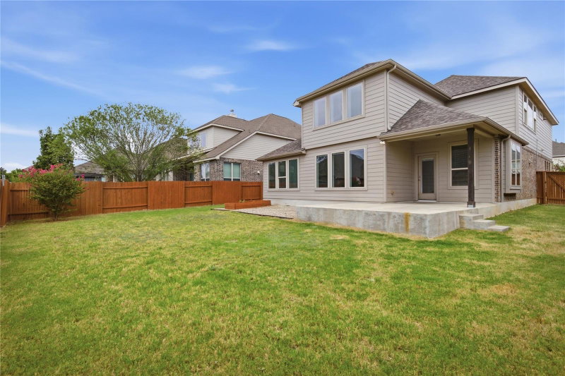 Property photo 35