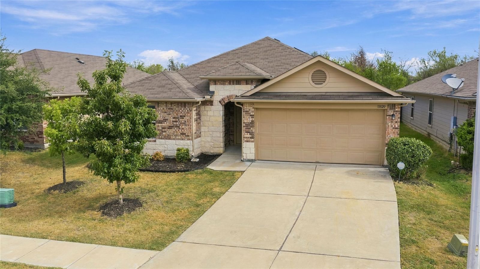 11820 Jamie DR - Photo 1