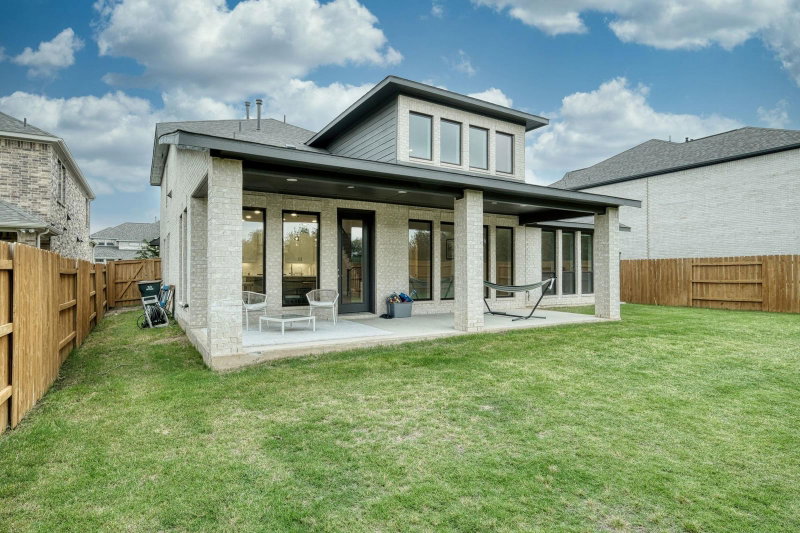 Property photo 25