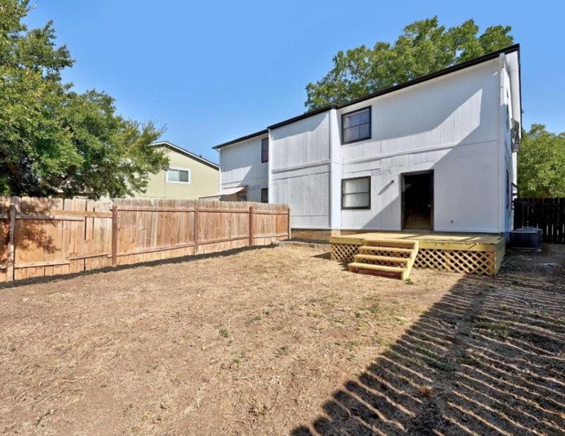 Property photo 31