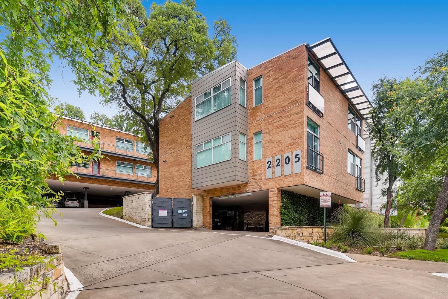 2205 N Lamar BLVD #311 - Photo 1