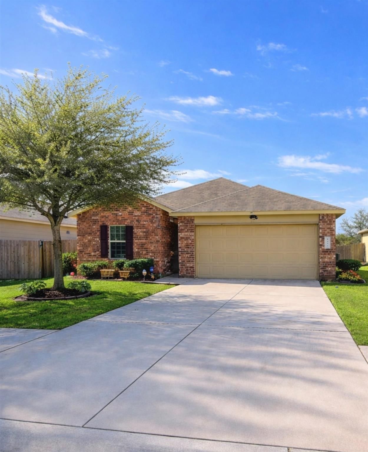 9421 China Rose DR - Photo 1