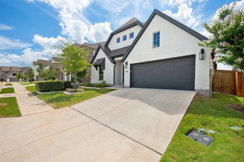 Property photo 38