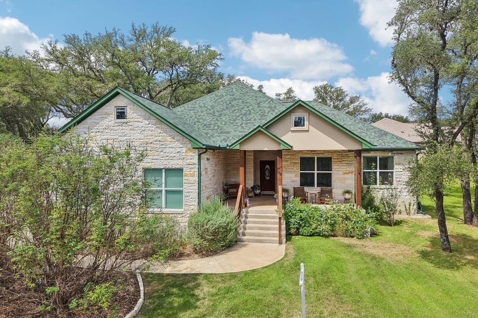 108 Mountain Laurel WAY - Photo 1