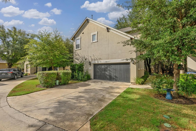 Property photo 31