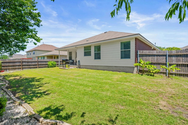 Property photo 28