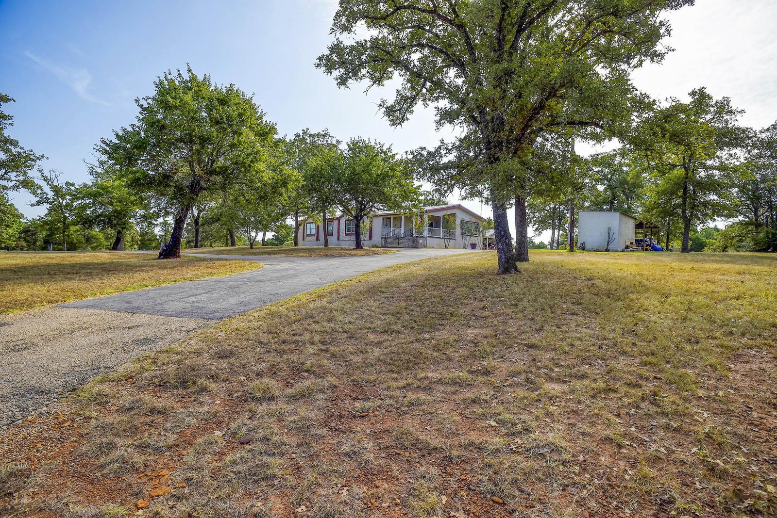 123 Split Oak RD - Photo 1