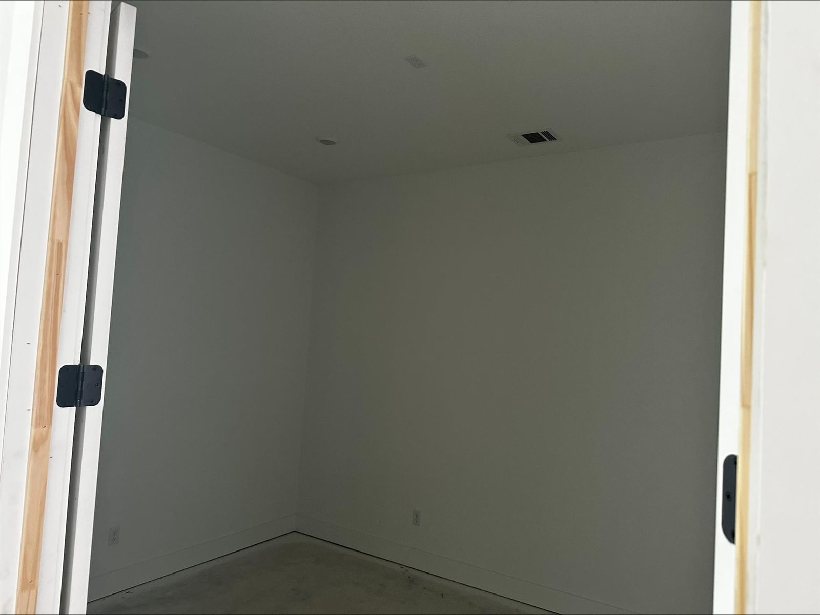 Photo 34