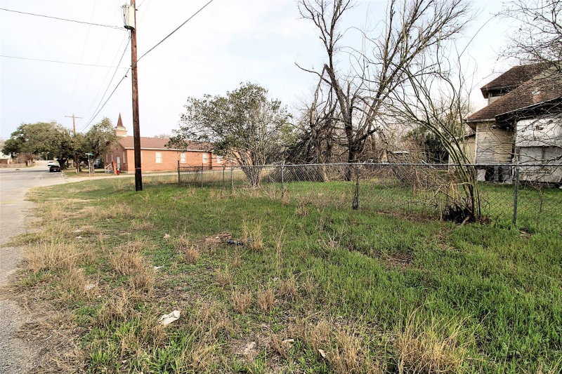 Property photo 11