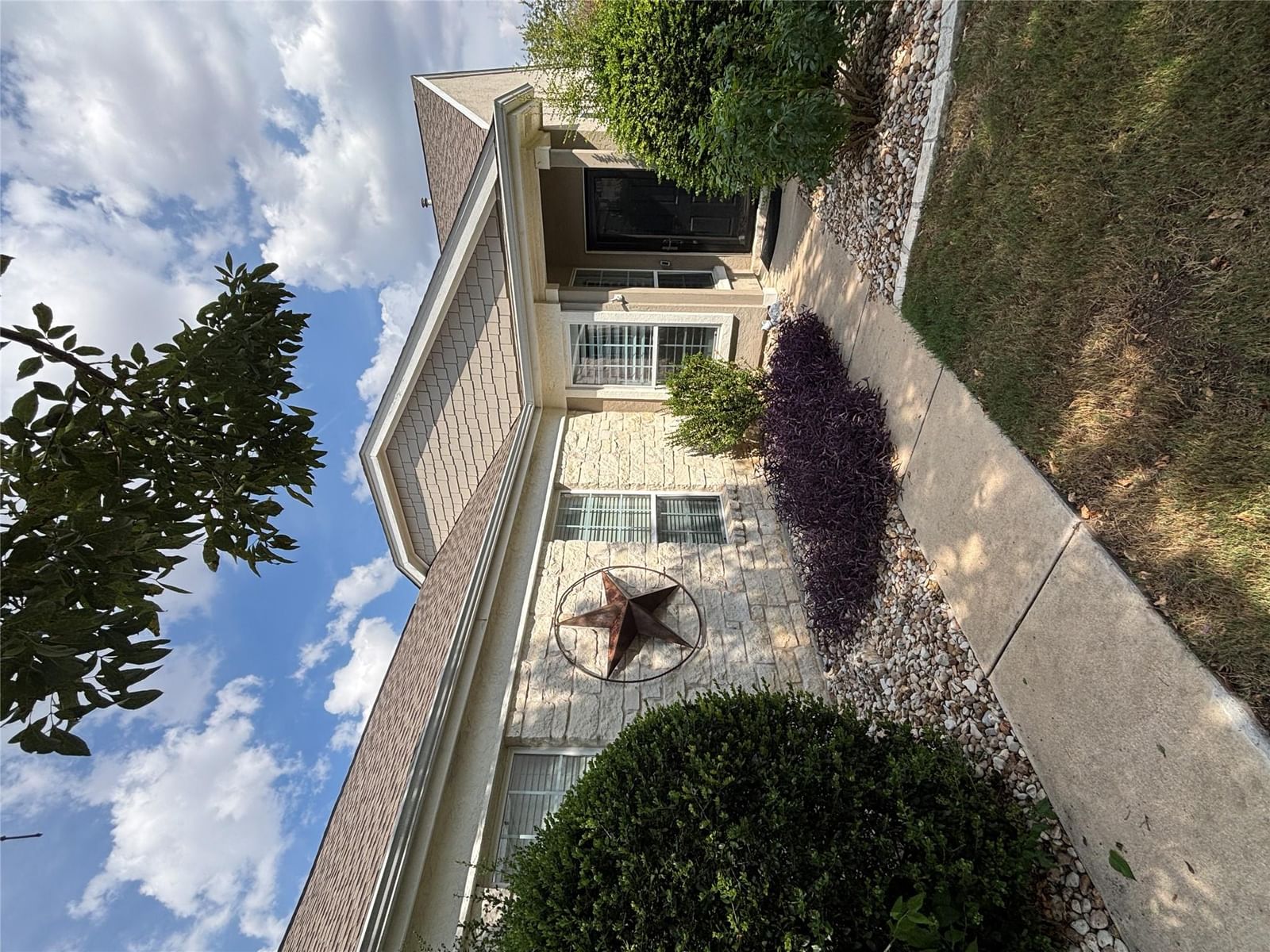 218 Monument Hill TRL - Photo 1
