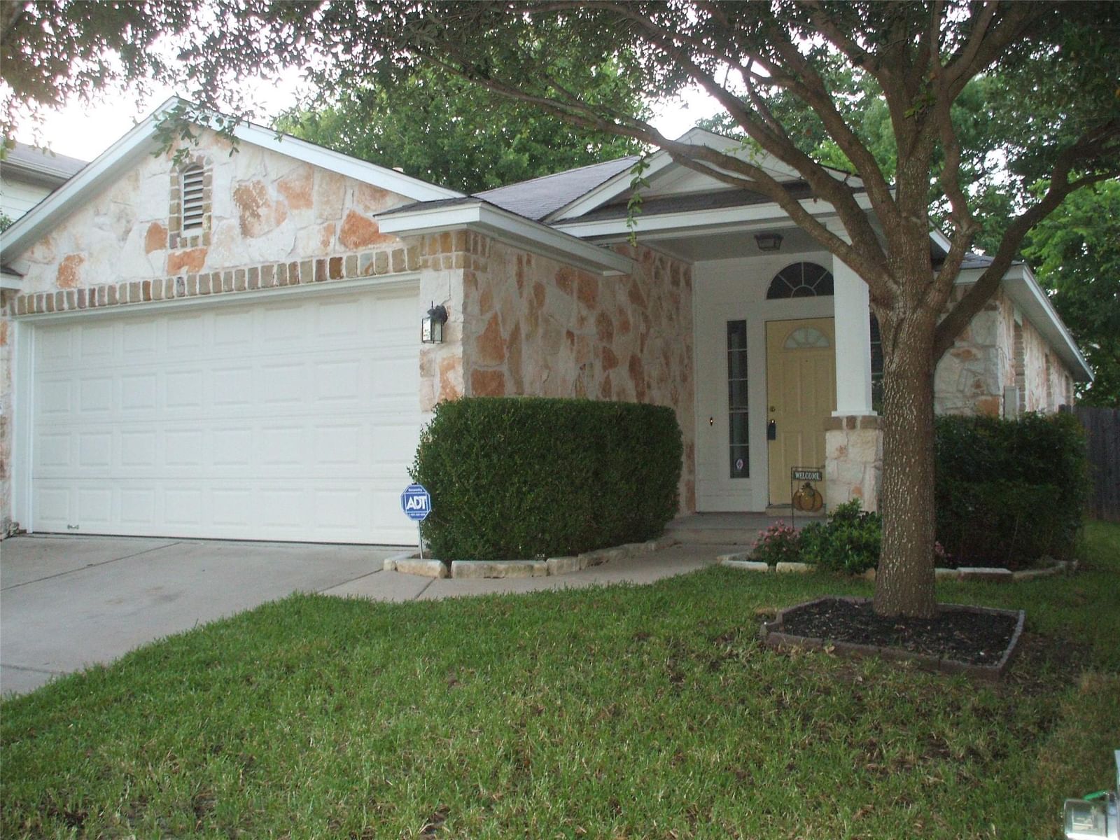 2408 Wilma Rudolph RD - Photo 1
