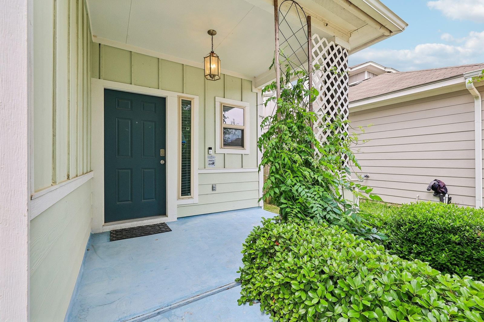 387 Guemal RD - Photo 1